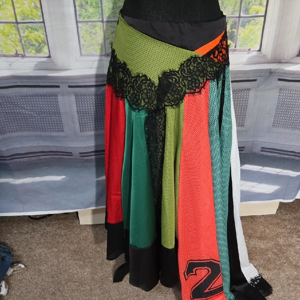 AKIRA Multicolor Maxi Skirt with Lace Accents - Picture 3 of 6